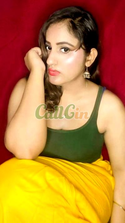 Monika, call girl in MG Road (Bangalore)