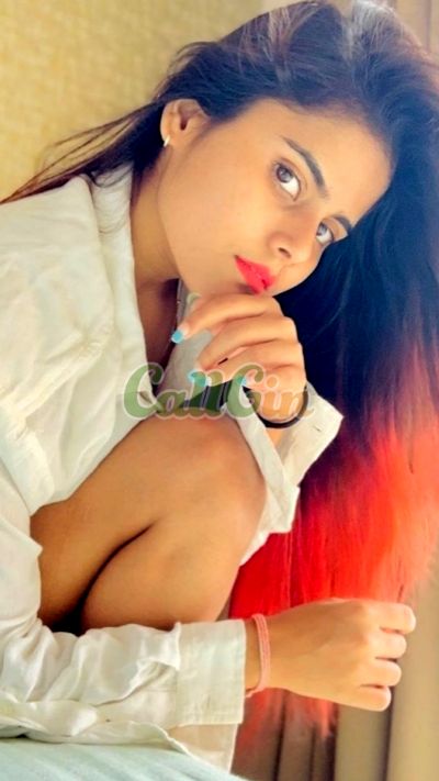 Komal Singh, escort in Kukatpally (Hyderabad)