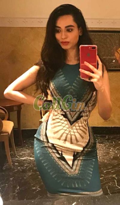 Tina Sharma, call girl in Andheri (Mumbai)