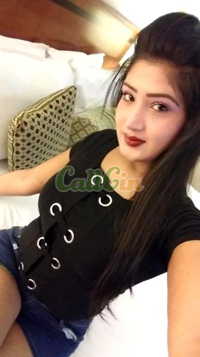 Divya Kapoor, call girl in Mumbai