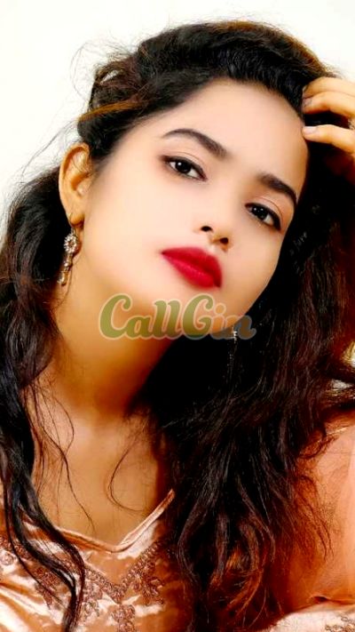 Komal Rai, call girl in Mumbai Central