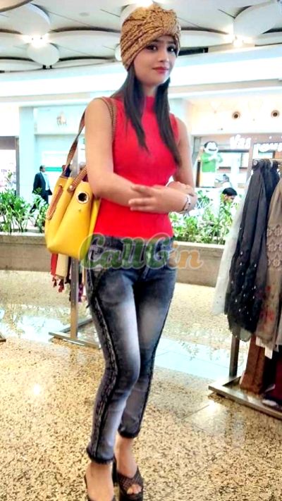 Zoya, escort in Mumbai