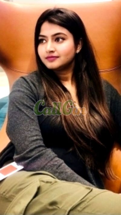 Suman, call girl in Madhapur (Hyderabad)