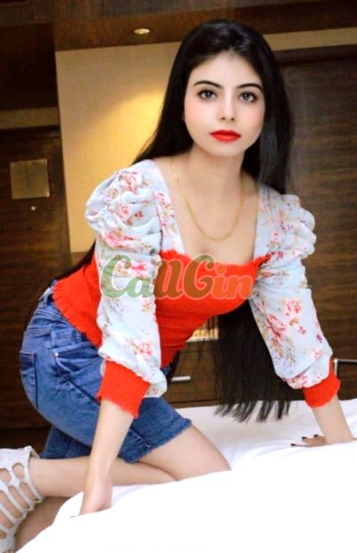 Rishu, escort in Mahipalpur