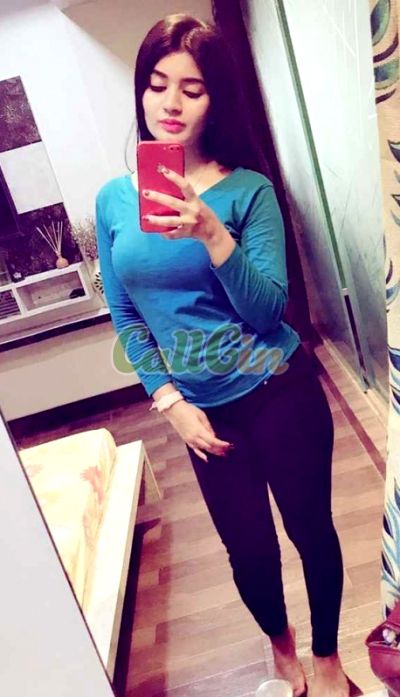 Sonam Sharma, call girl in Kukatpally (Hyderabad)