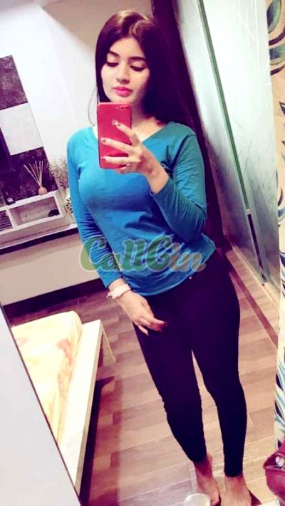 Sonam Sharma, call girl in Kukatpally (Hyderabad)
