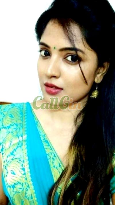 Riya Shah, escort in Hyderabad