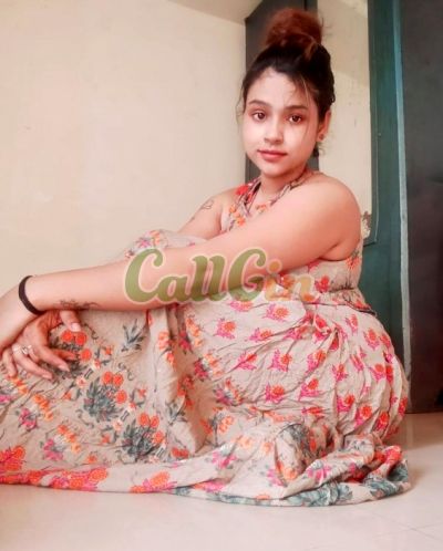 Moni Singh, escort in Pune