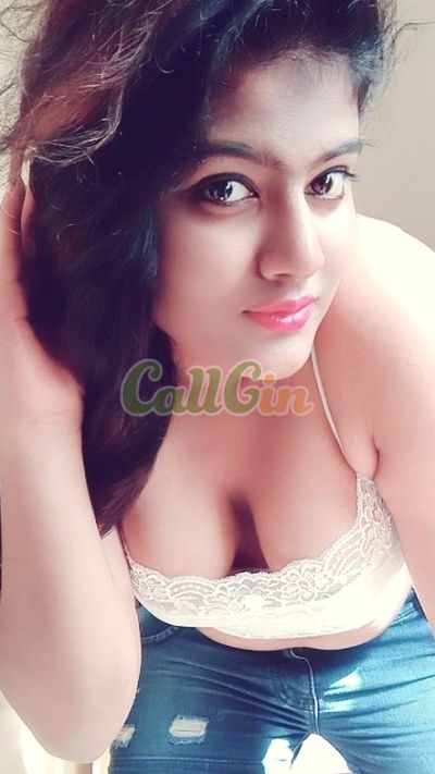 Riya Patel, call girl in Andheri (Mumbai)
