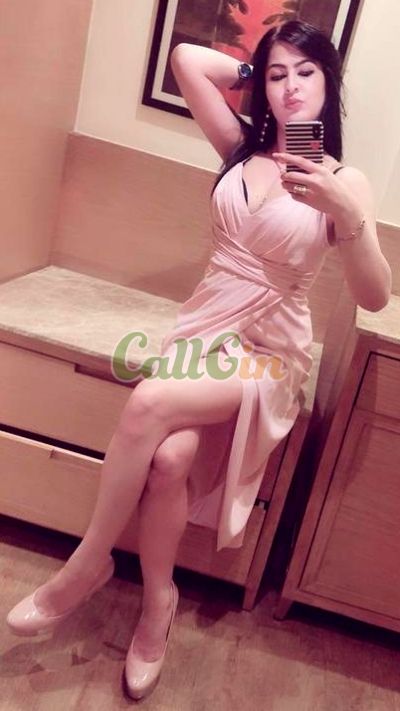 Shivani Sharma, call girl in MG Road (Bangalore)