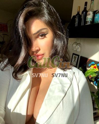 Sonia Sharma 7728801390, Escort in Andheri