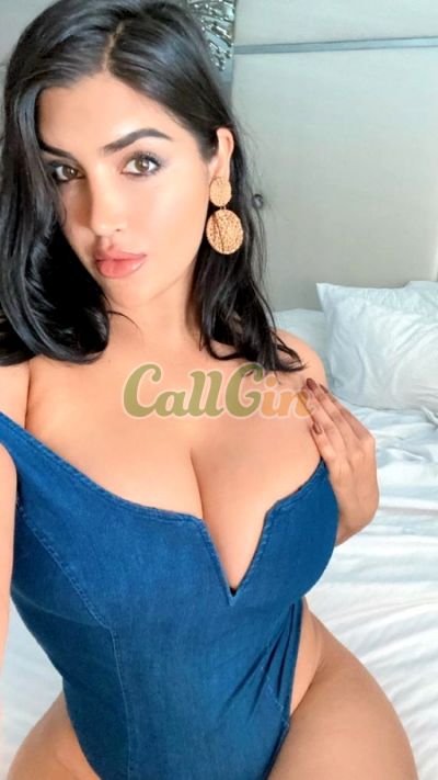 Sonia Sharma, call girl in Andheri (Mumbai)