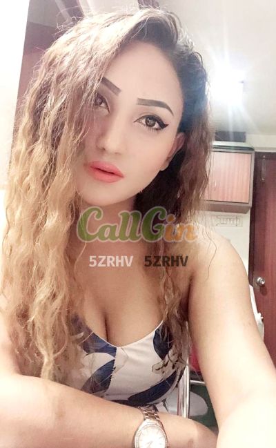 Priya, Escort in Pune
