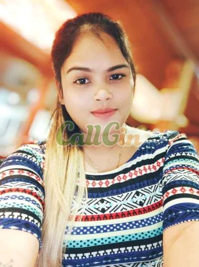 Kayra Mandhana, call girl in Madhapur (Hyderabad)