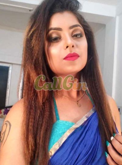 Puja, escort in Kolkata
