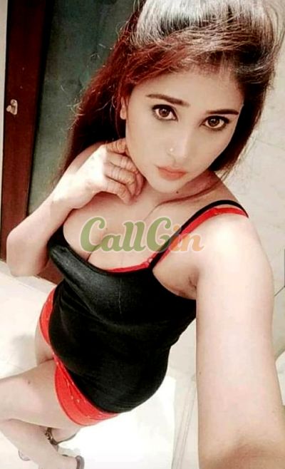 Nandanee Bhat, call girl in Electronics City (Bangalore)