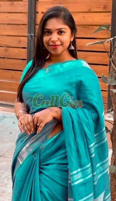Riya, Call girl in Kochi
