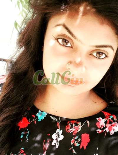 Pooja, call girl in Kolkata