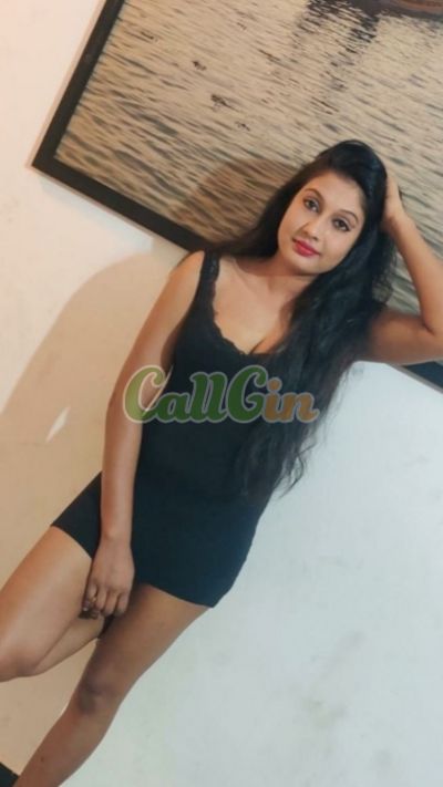 Selvi, call girl in Whitefield (Bangalore)