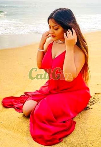 Simran, call girl in Bangalore