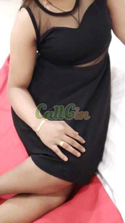 Khushi Patil, call girl in Pune