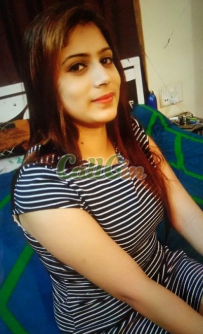 Radhika, call girl in Koramangala (Bangalore)