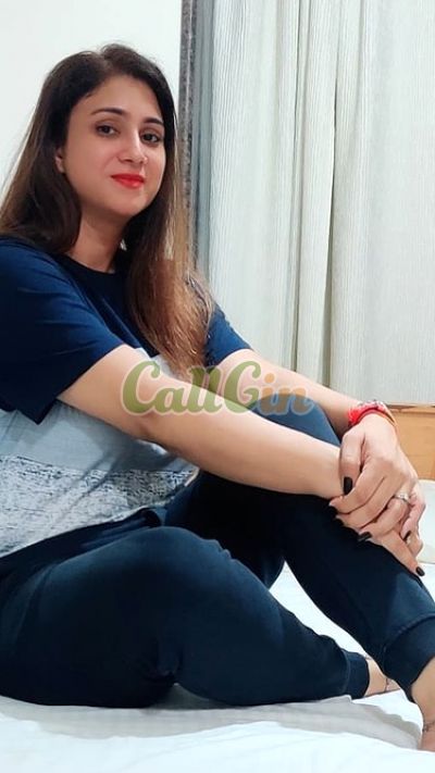 Nikita, call girl in Malad (Mumbai)