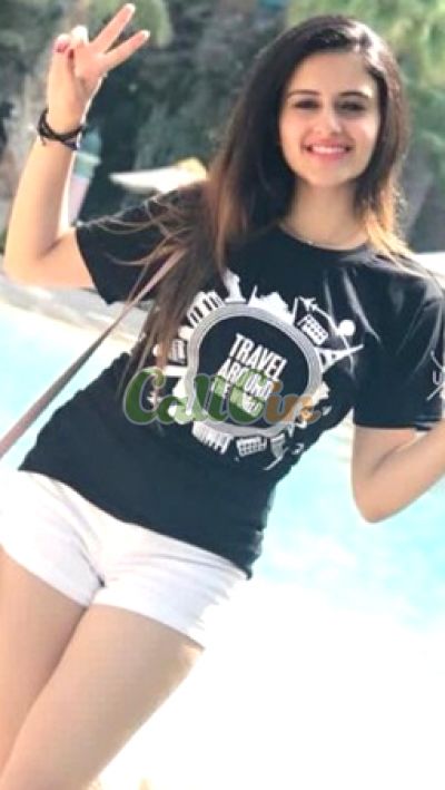 Nidhi, call girl in Mumbai