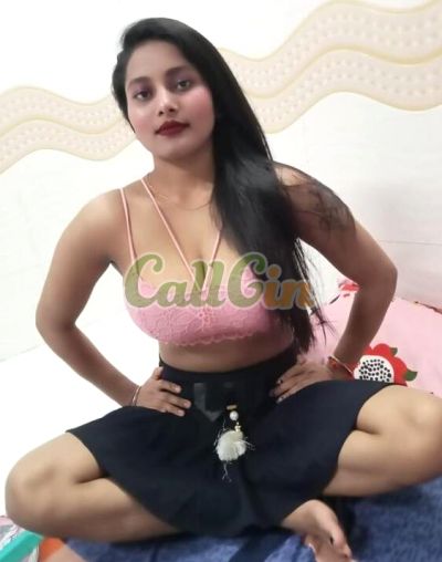 Ruhi, call girl in Banjara Hills (Hyderabad)