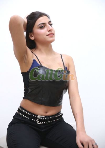 Roshni, call girl in Bangalore