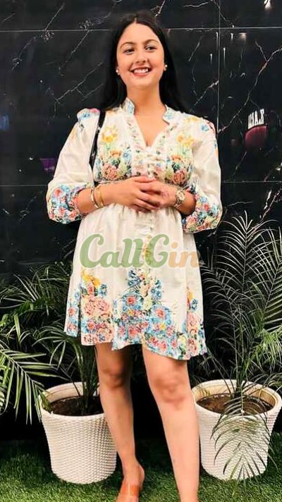 Karishma, Escort in Shivajinagar (Pune)