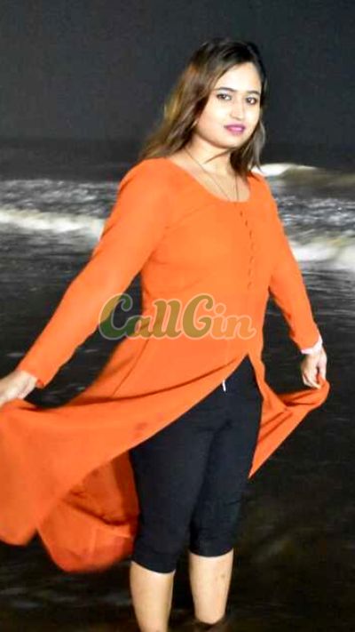 Priya Sharma 8369242712, Call girl in Andheri (Mumbai)