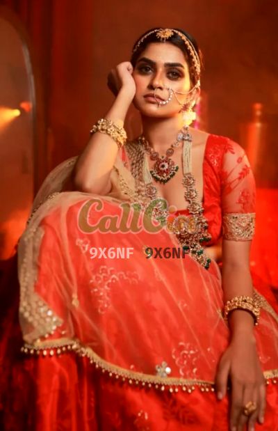 Arohi Kapoor 8826367938, Call girl in Gachibowli (Hyderabad)