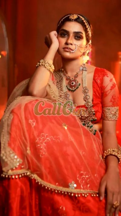 Arohi Kapoor 8826367938, Call girl in Gachibowli (Hyderabad)