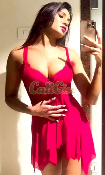 Pallavi 8348404534, Escort in Andheri (Mumbai)