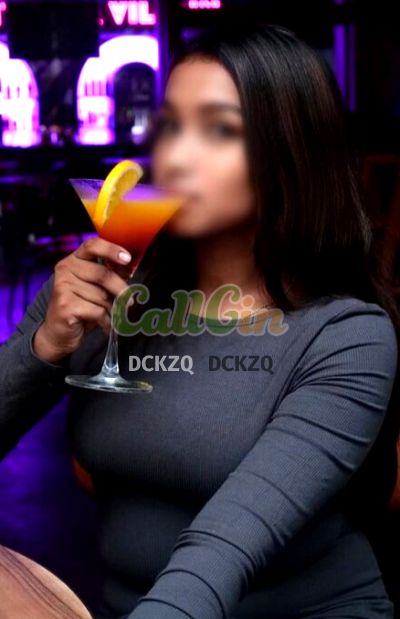 Kanika 7088528307, Escort in Karol Bagh