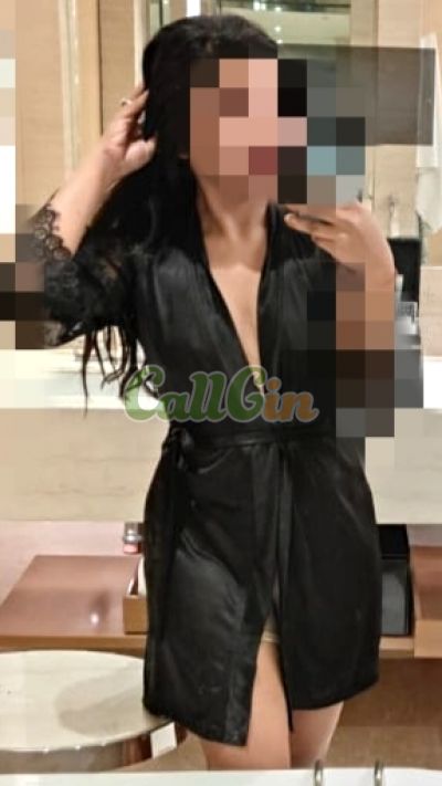 Neha 8793726011, Escort in Mumbai