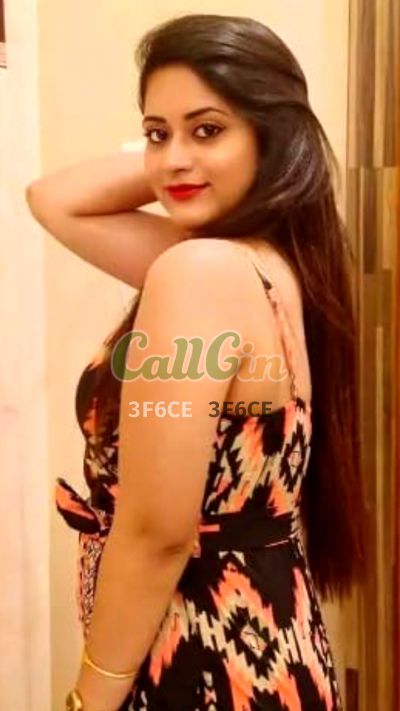 Suhani 8003137232, Call girl in Pune