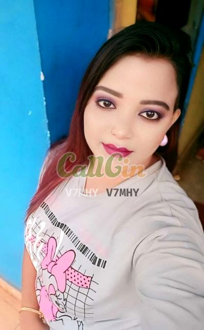 Riya 8250272657, Call girl in Kolkata