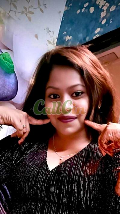 Riya 8250272657, Call girl in Kolkata