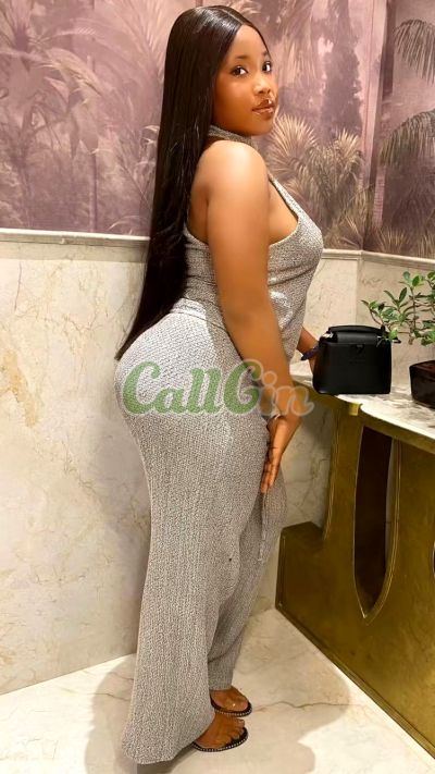 Desmond Tasha, escort in Mumbai