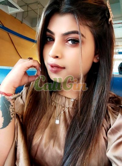 Priya 7518092904, Call girl in Thane