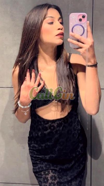 Kanika 9202665990, Escort in Alandur (Chennai)