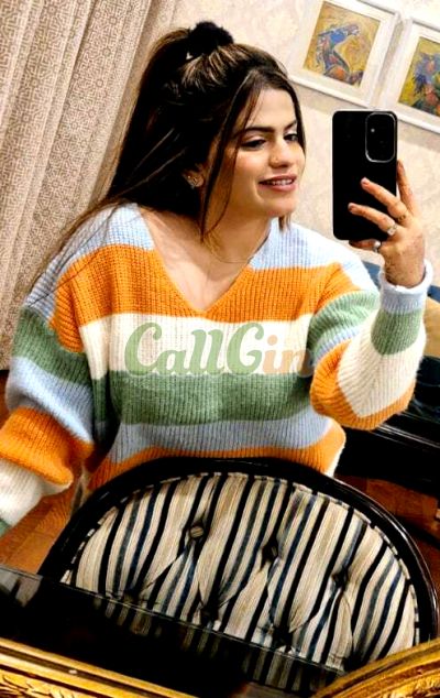 Rebbeca 9987192849, Escort in HITEC City (Hyderabad)