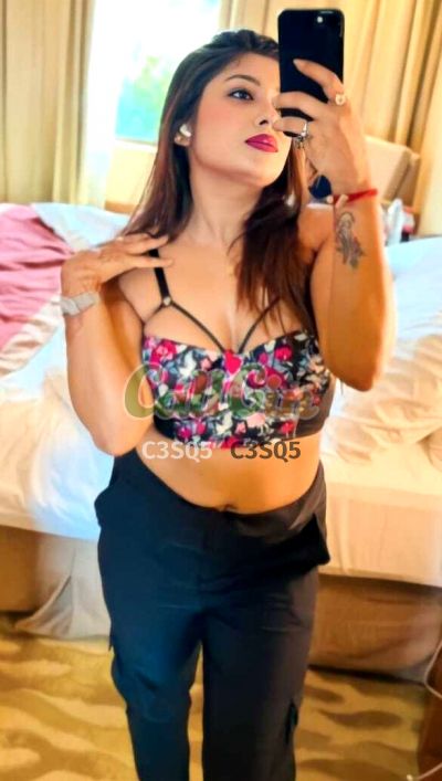 Priya 7302538295, Escort in Anna Nagar (Chennai)