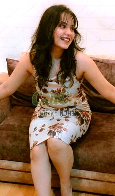 Aadhya 7061685097, Escort in Chennai