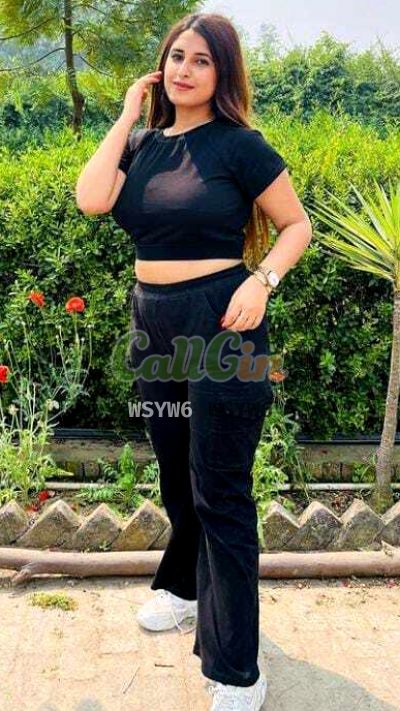 Twinkle Singh 9942488798, Call girl in MG Road (Bangalore)