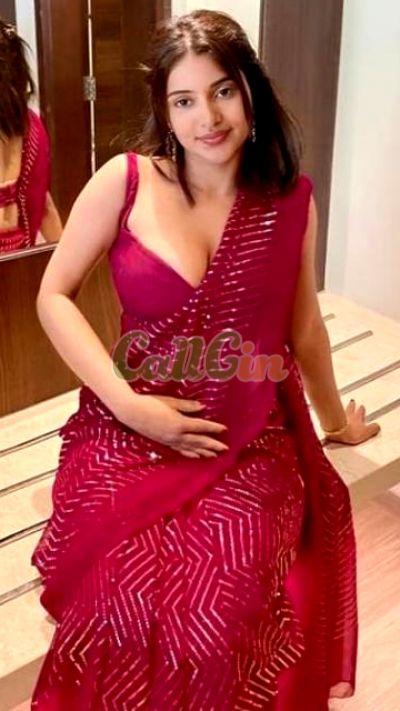 Suhani Mehata 9558711279, Escort in Kalkaji