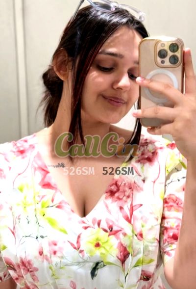 Priya Singh, escort in Bangalore