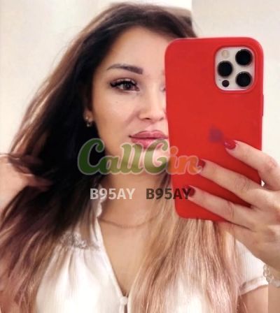 Elina, call girl in Mumbai